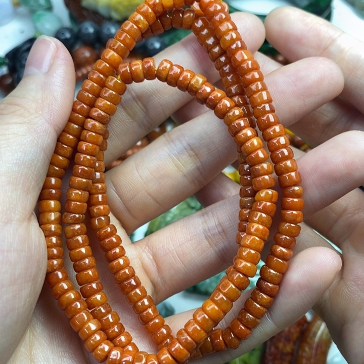 颈饰未镶嵌翡翠吊坠