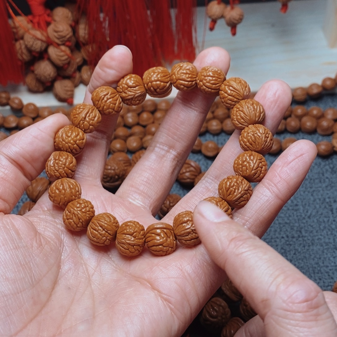 桃核吊坠桃枭手串1