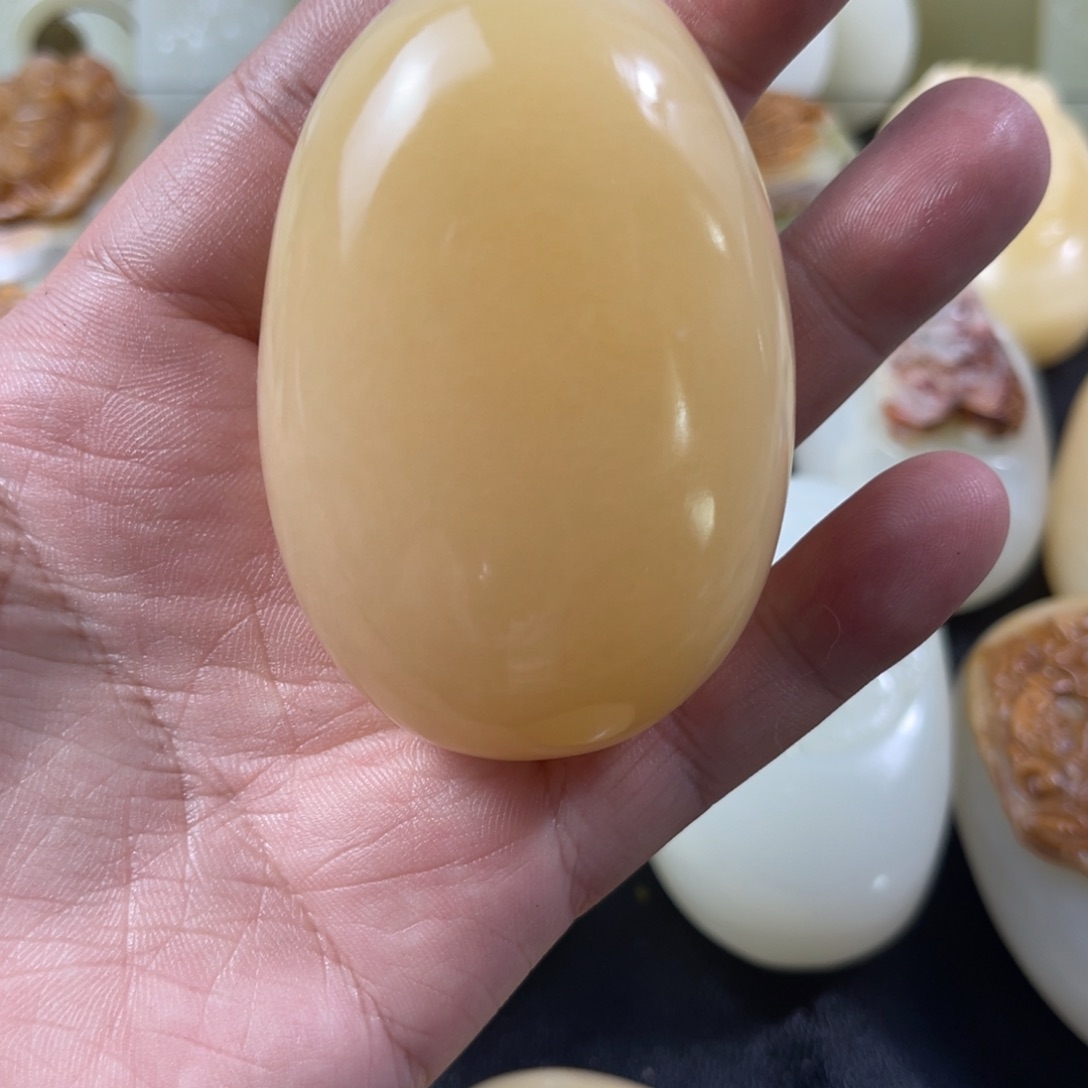 s***m石材天然方解石手把件不退换