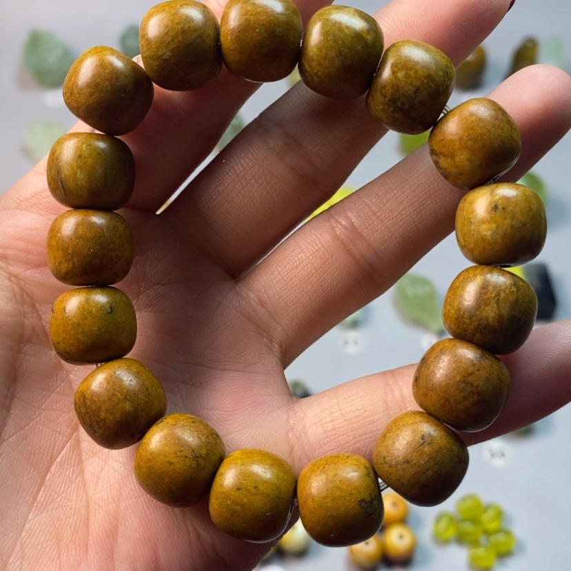 【闪购商品】蛇纹石玉吊坠(不含链)未镶嵌