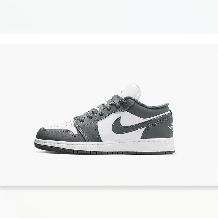 AIR JORDAN儿童童鞋篮球鞋经典大童中帮运动鞋百搭休闲鞋553560