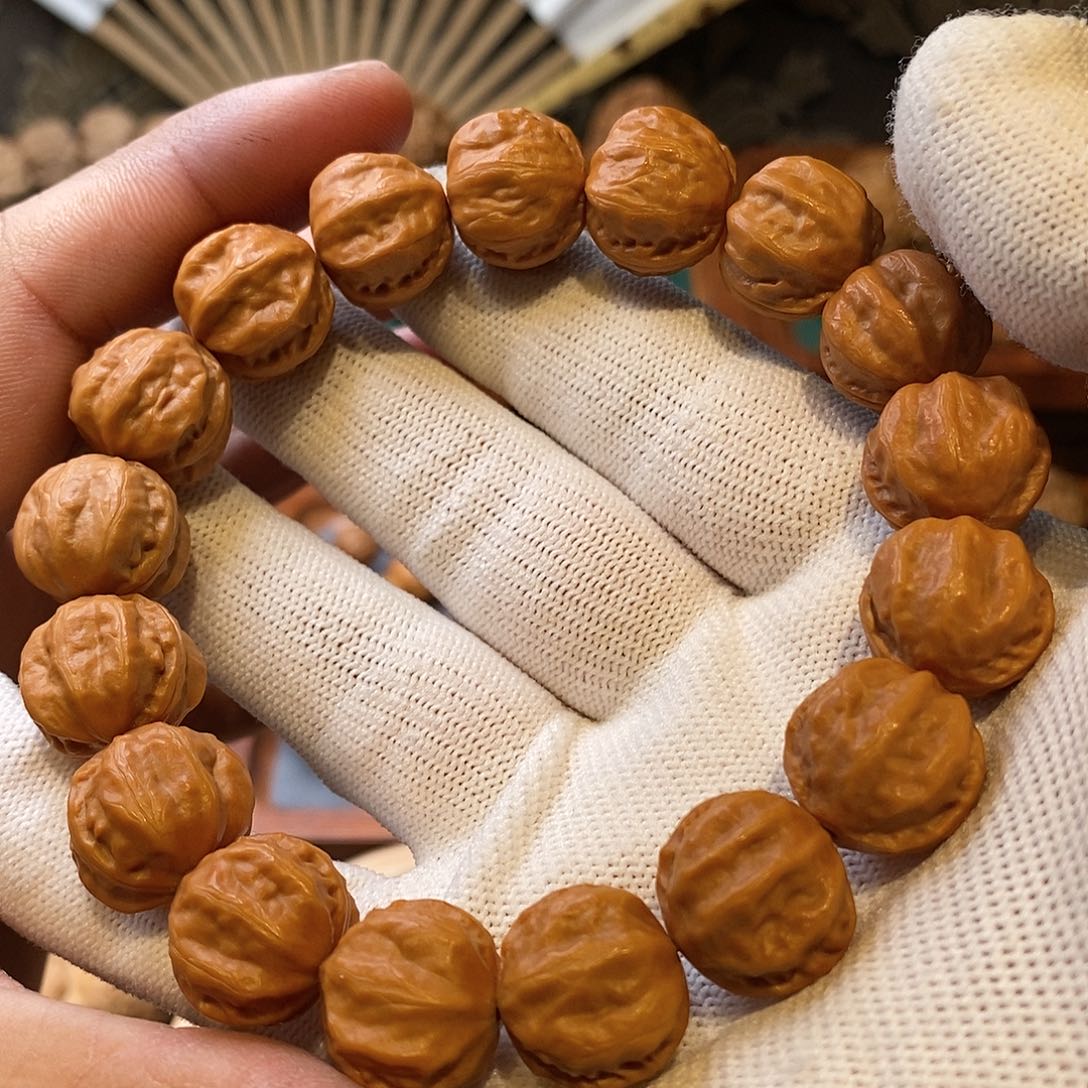 文玩核桃手串京八棱