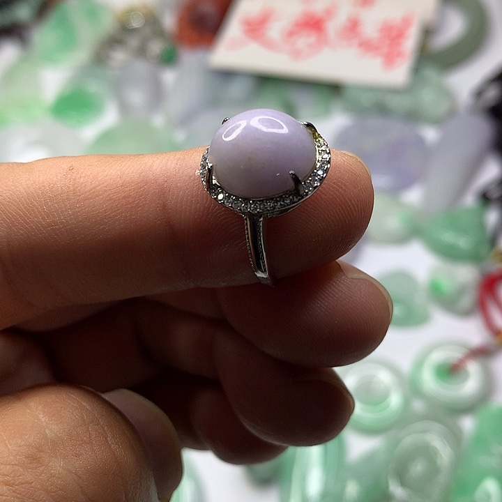 大****翡翠未镶嵌吊坠(赠链)