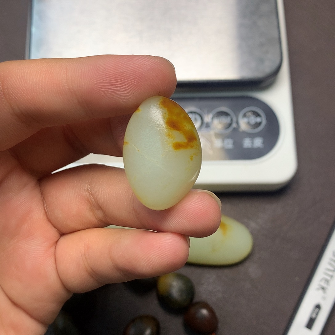 和田玉（糖玉）未镶嵌挂件