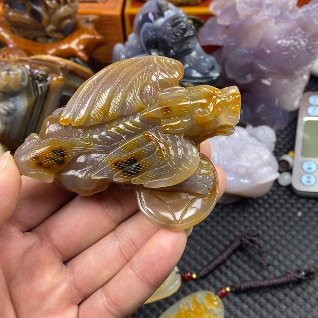 玛瑙/玉髓手把件未镶嵌