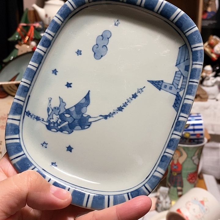 有划痕小丑16厘米长