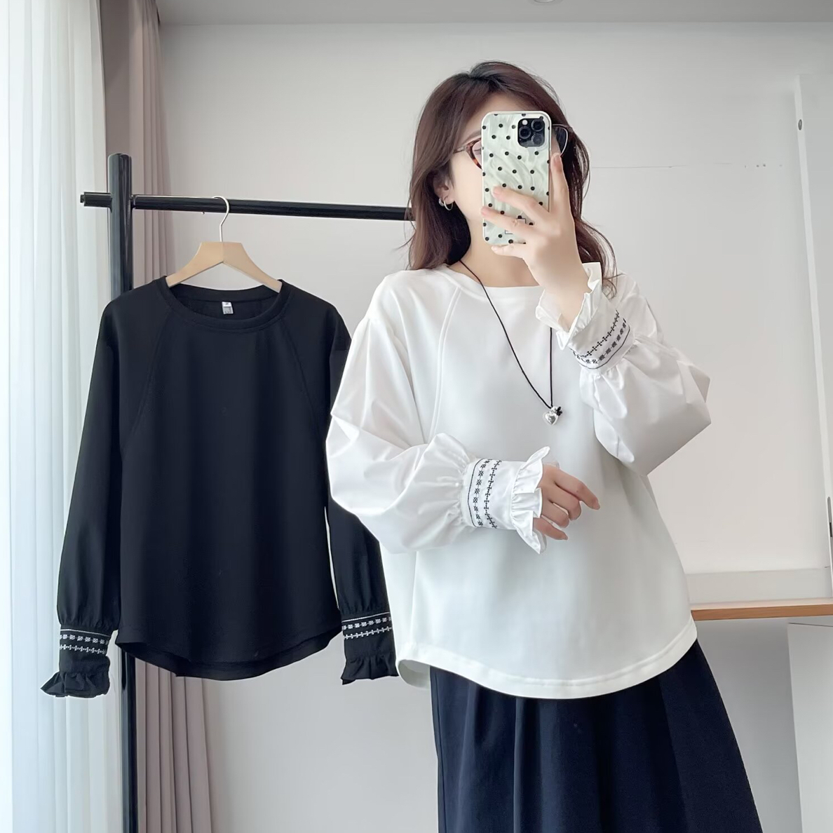 女装小众长袖T恤白色宽松常规ins拼接纯色灯笼袖镂空套头韩版圆领