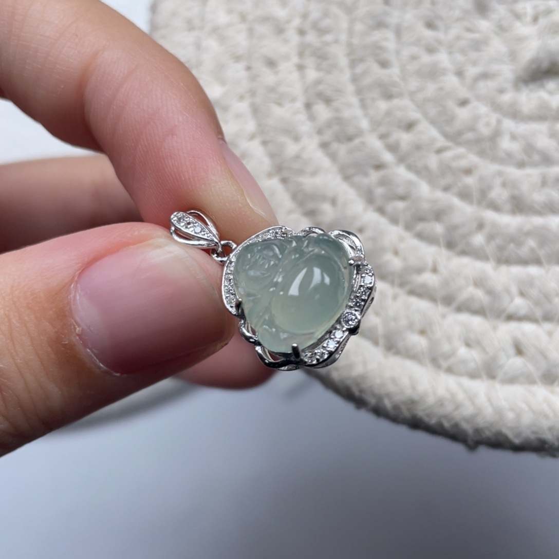 翡翠未镶嵌颈饰天然A货缅甸翡翠