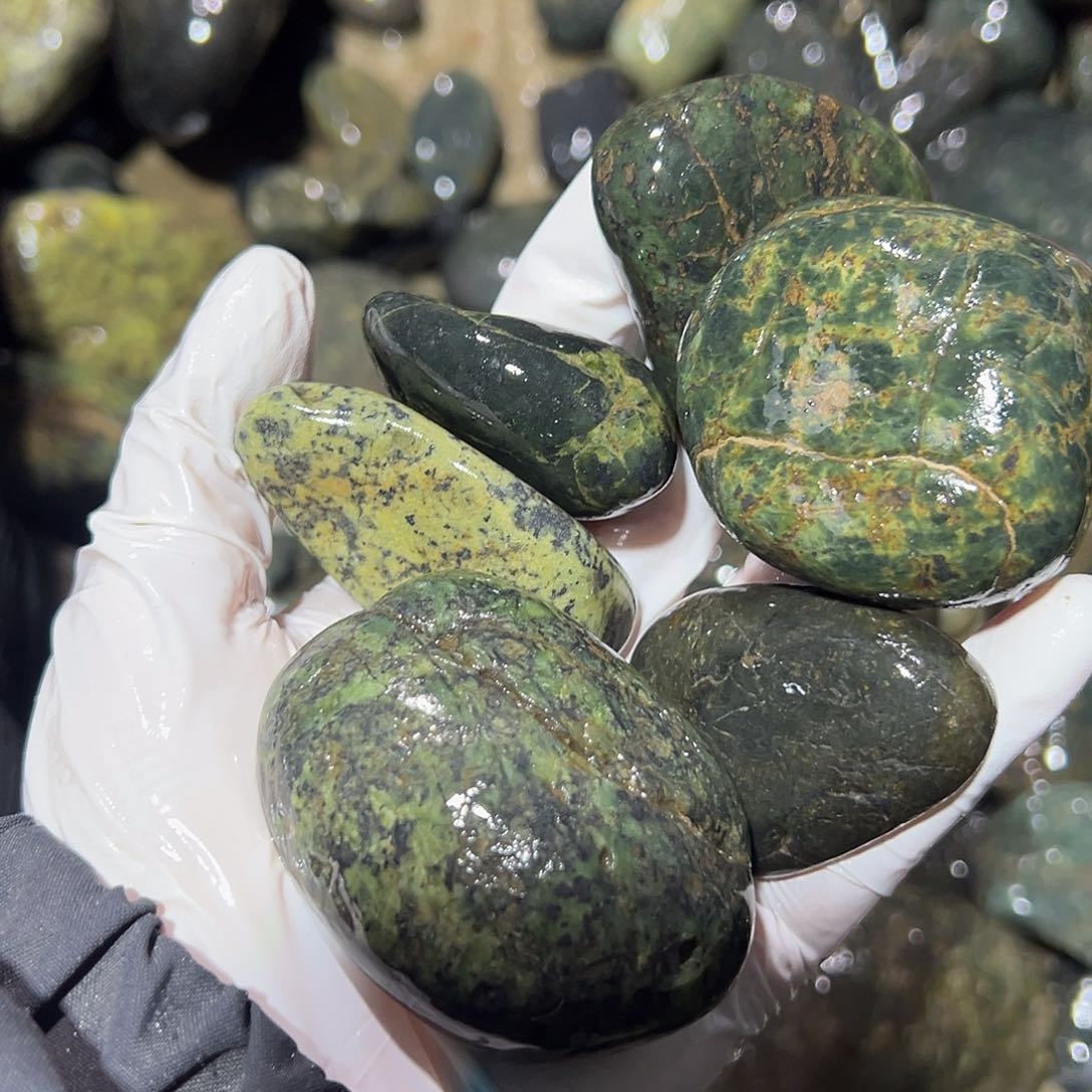 未镶嵌蛇纹石玉西藏藏玉药王石用****3