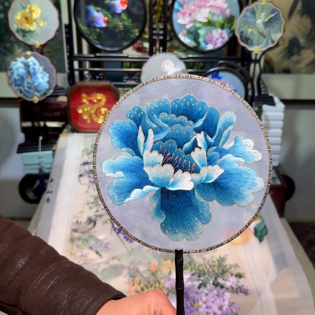 刺绣刺绣工艺精湛