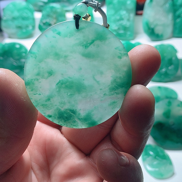 石英质玉手链未镶嵌