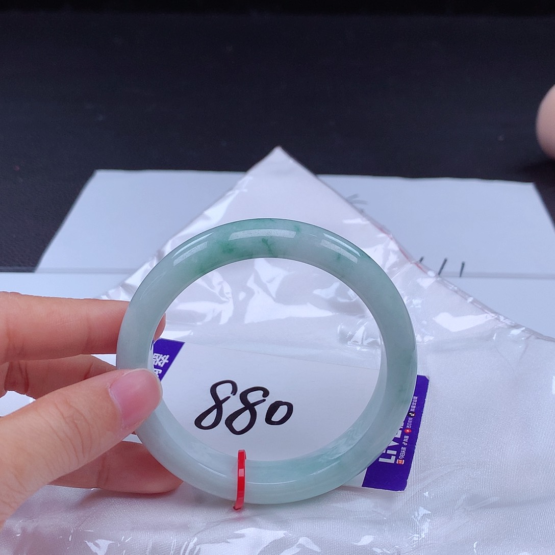 翡翠手镯未镶嵌手镯001254