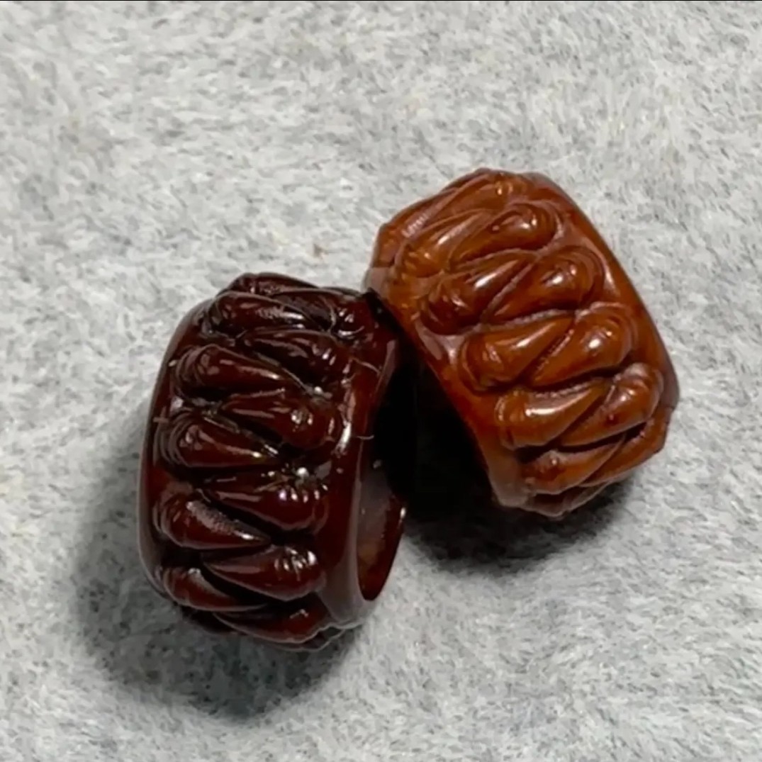 原生态紫金鼠雕刻跑环文玩9mm到12mm左右