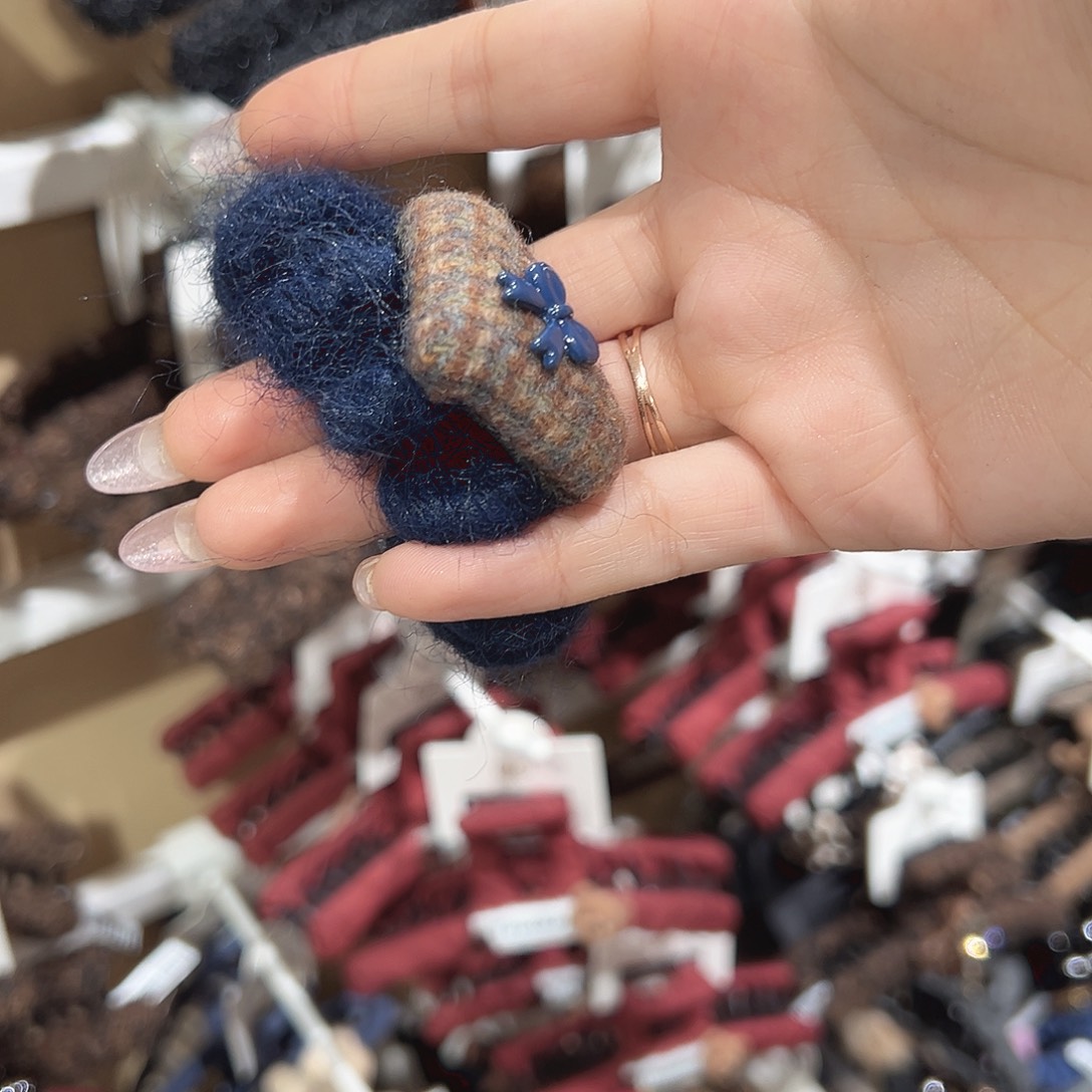 若***楠皮质铁合金泡菜蓝色爱心电话线