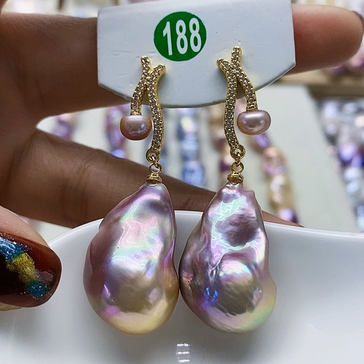 银S925镶嵌耳饰淡水珍珠