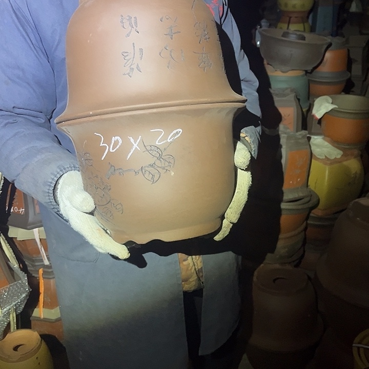 紫砂花盆紫砂花盆也在