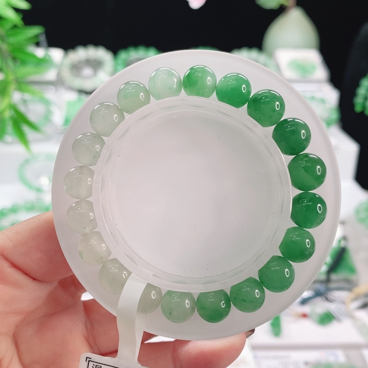 石英质玉未镶嵌手链