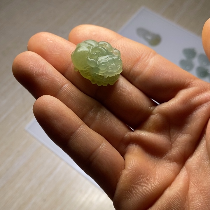 定制翡翠未镶嵌天然翡翠