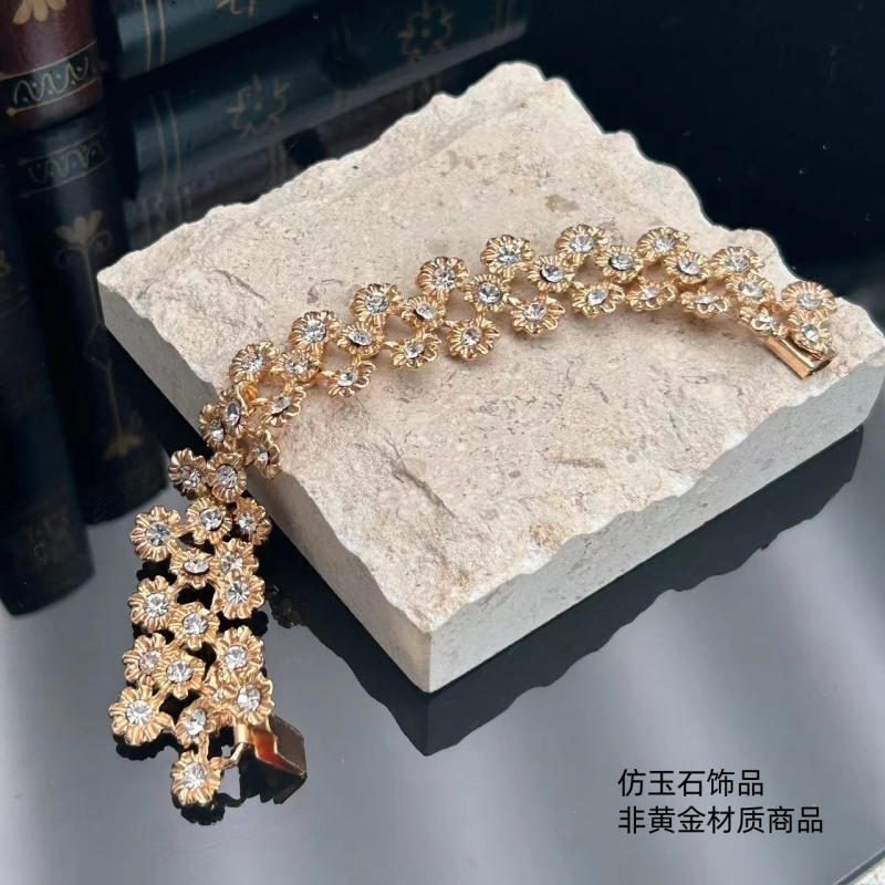 铜合金 合成立方氧化锆 乔治手链 J162