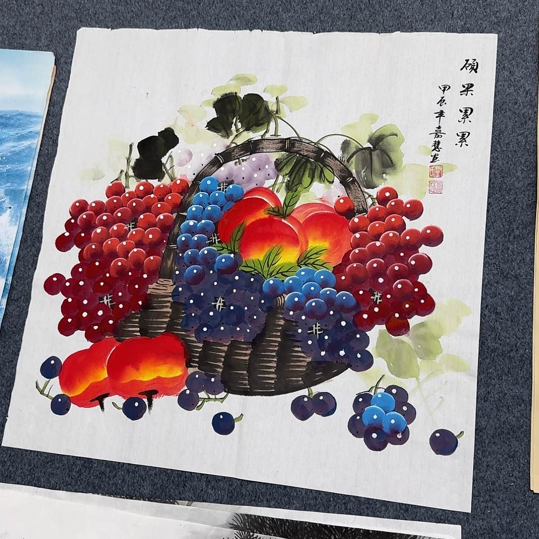 国画尺寸70X70手绘作品