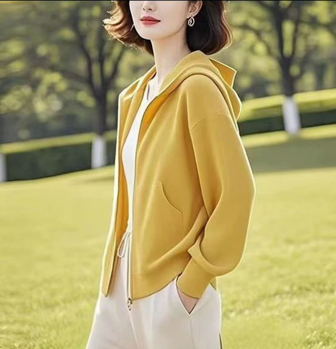 宽松卫衣女韩版2025秋季新款中老年妈妈装纯色连帽外套女长袖