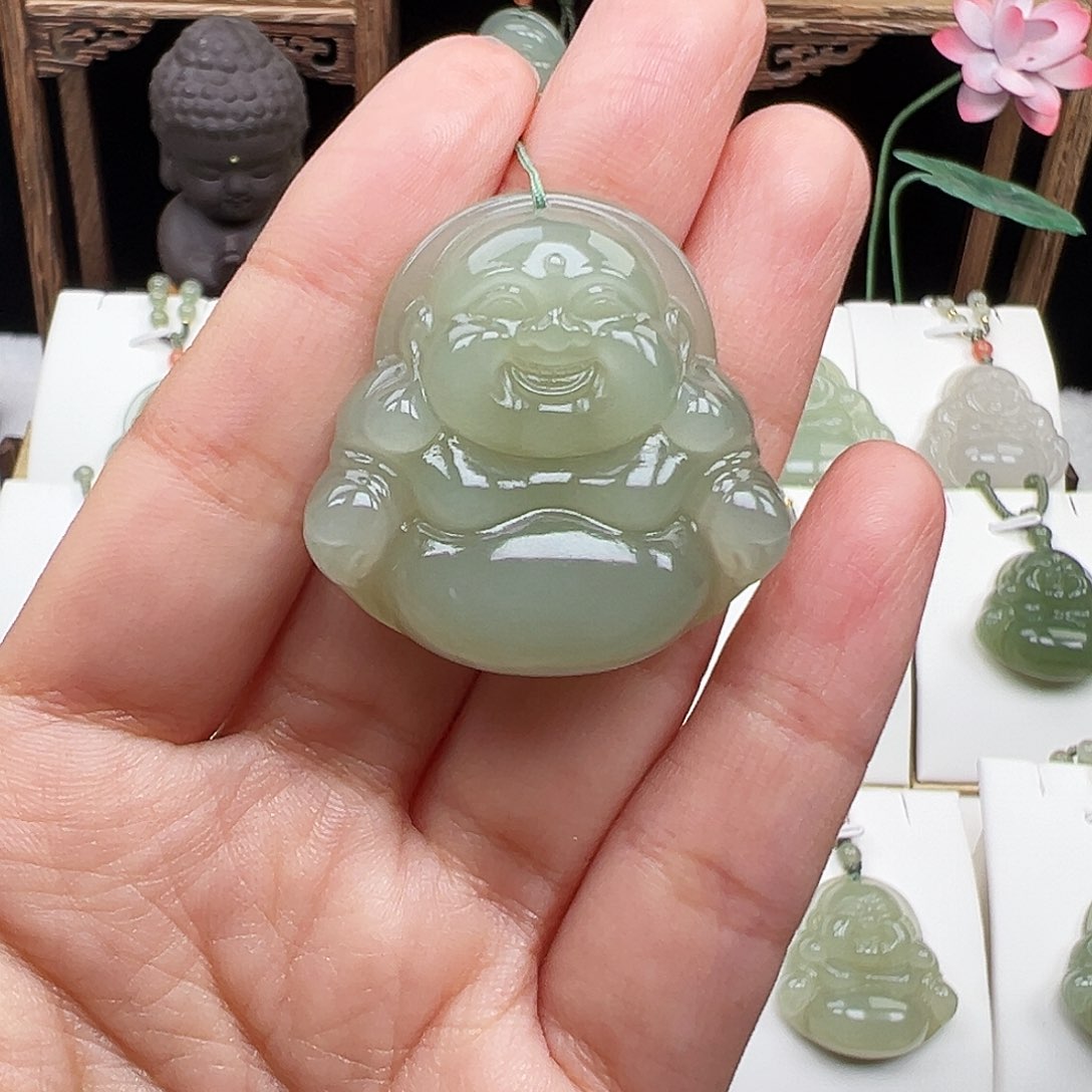 和田玉颈饰未镶嵌?****子