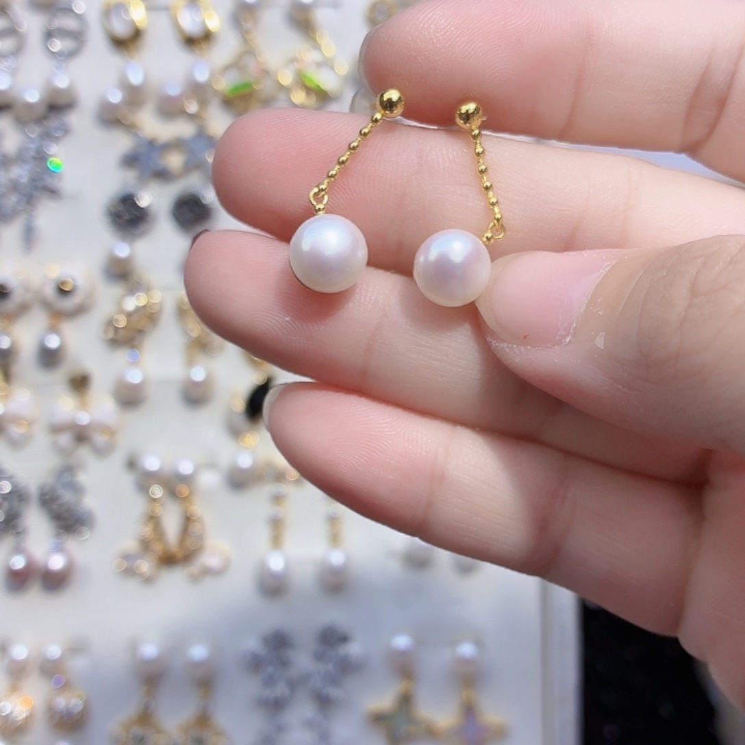 合金耳饰淡水珍珠