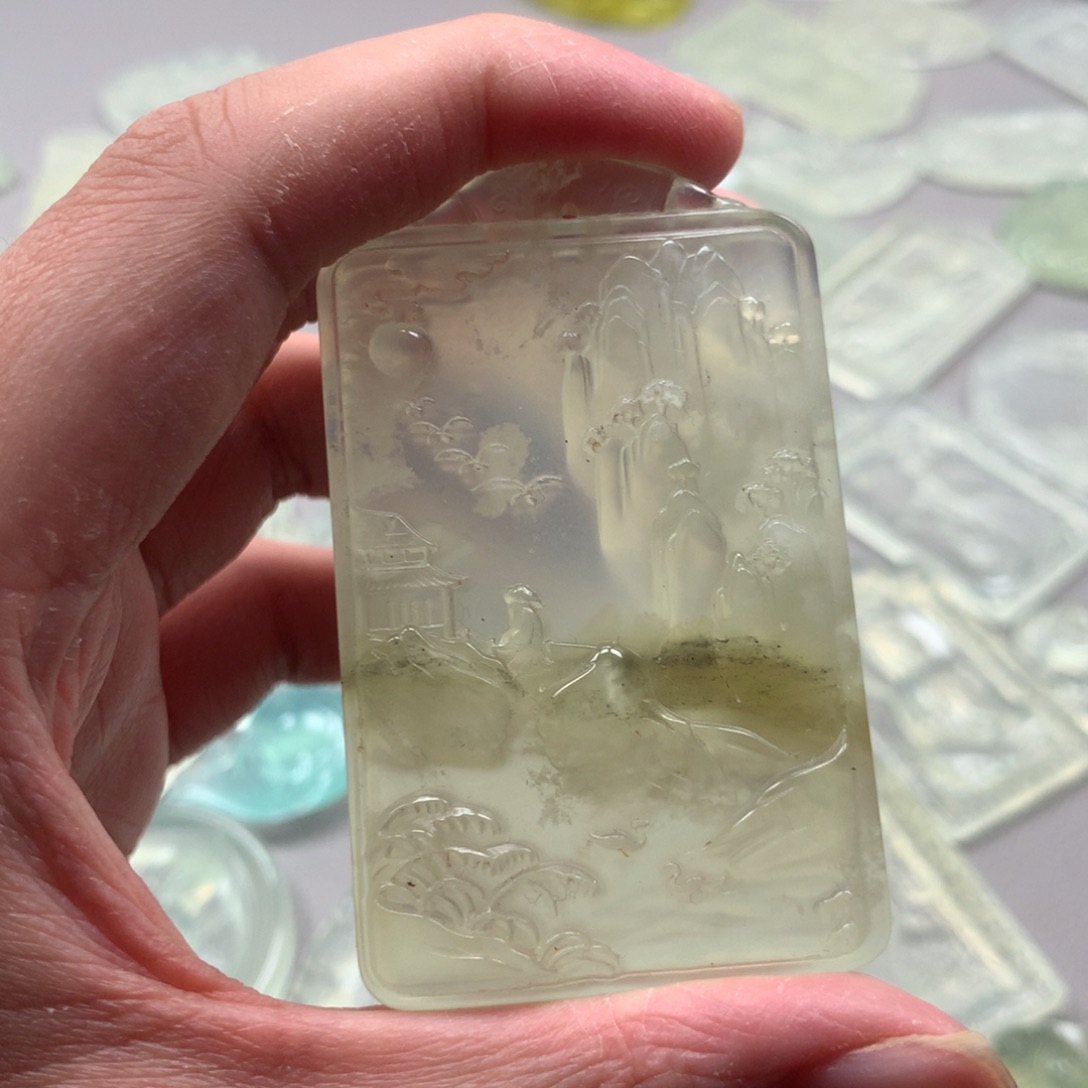 蛇纹石玉颈饰未镶嵌