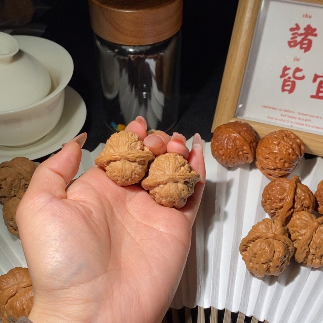 文玩核桃吊坠泡**?凤凰山35.5