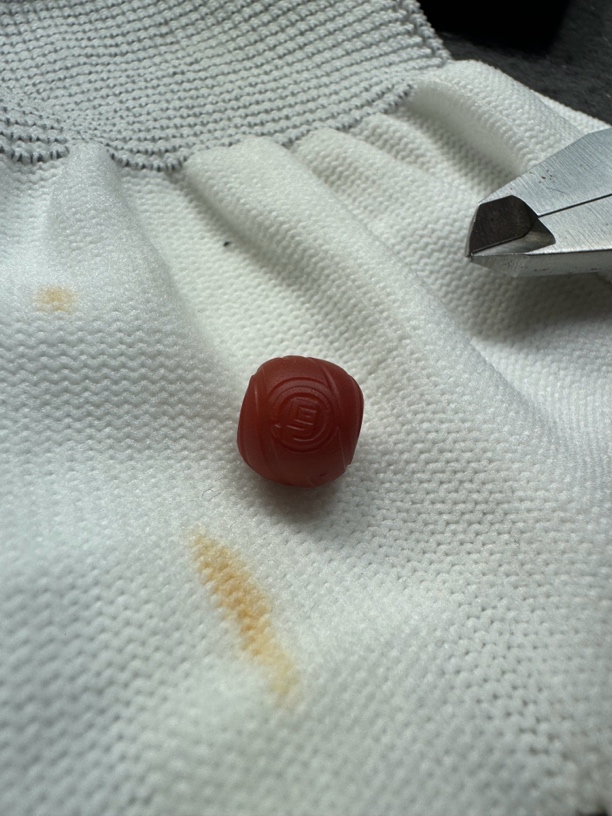 川料南红 石己博古龙珠（带证书）