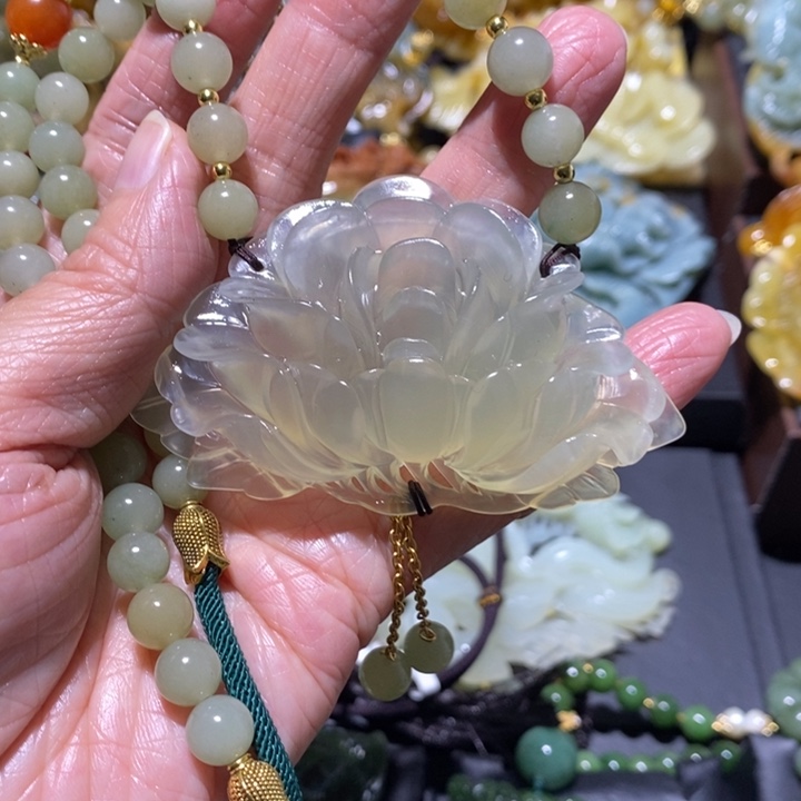 岫玉岫玉吊坠未镶嵌