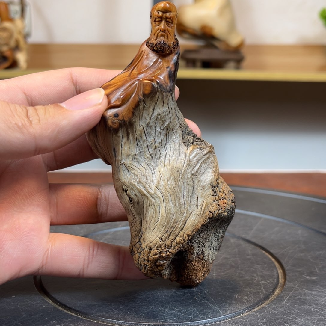 柏木（崖柏）g h g g h h j j j