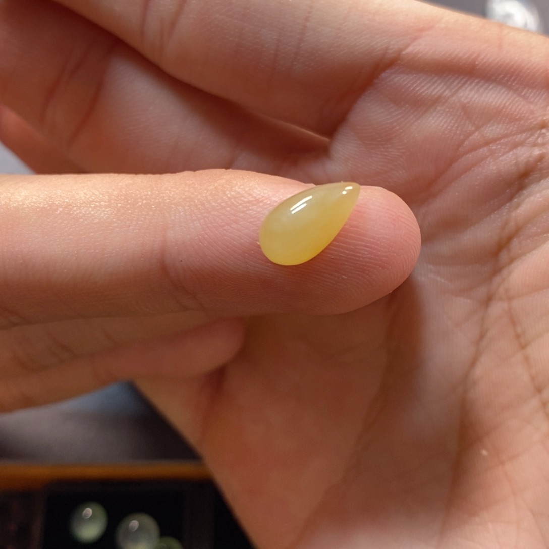 翡翠挂件未镶嵌翡翠珠宝翡翠珠宝