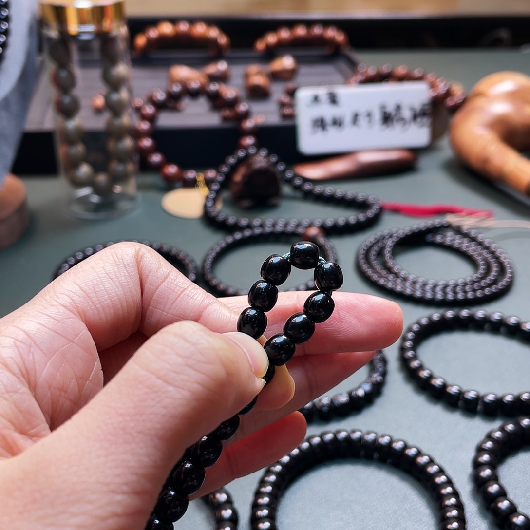 椰蒂吊坠已*置凡安椰蒂