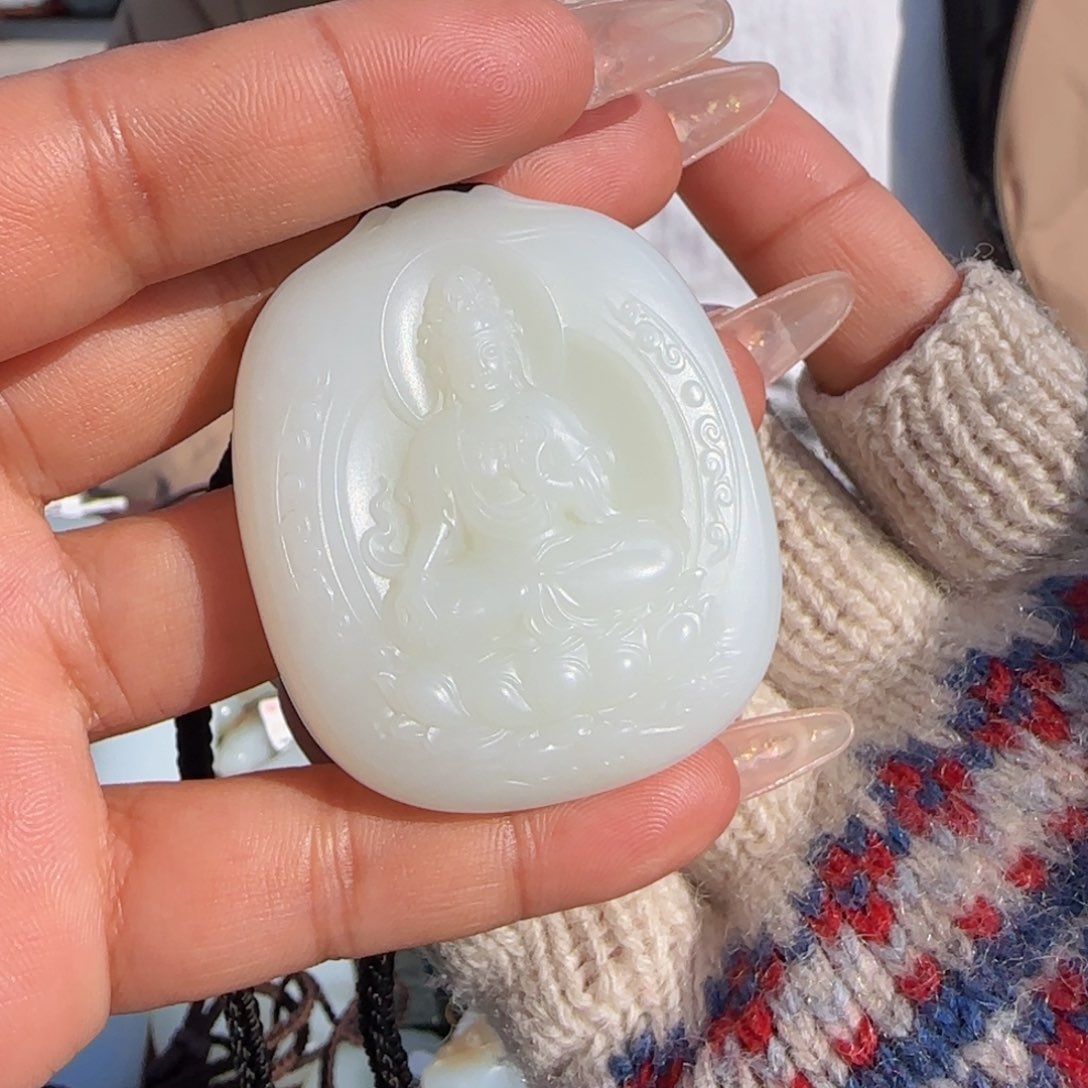 和田玉颈饰未镶嵌