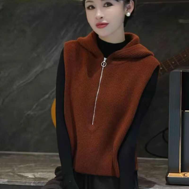 欧货毛衣纯色无袖针织打底衫马甲2025秋季连帽设计感马夹上衣女装