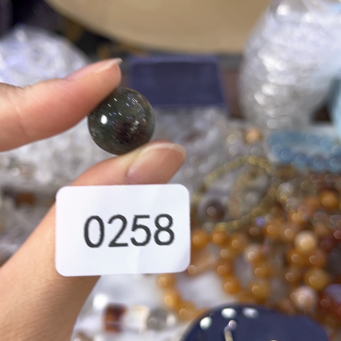 【闪购商品】未镶嵌水晶大型摆件（非配饰）微*吹