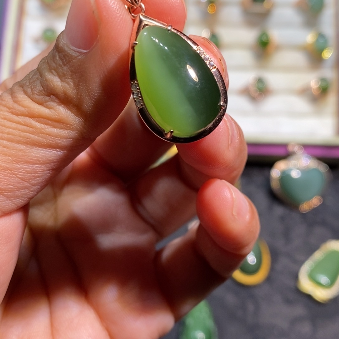 和田玉（碧玉）颈饰银S925镶嵌