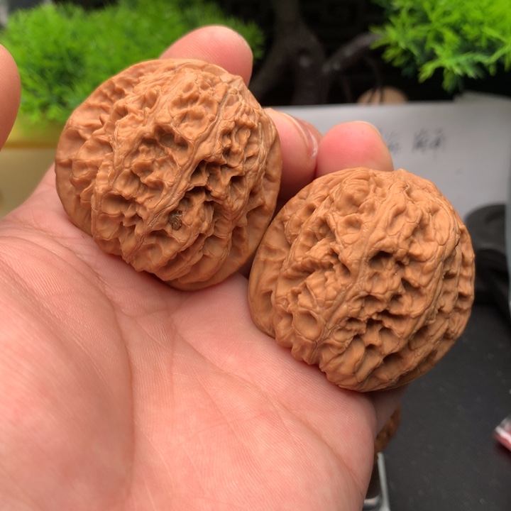 吊坠文玩核桃半**人47将军棒