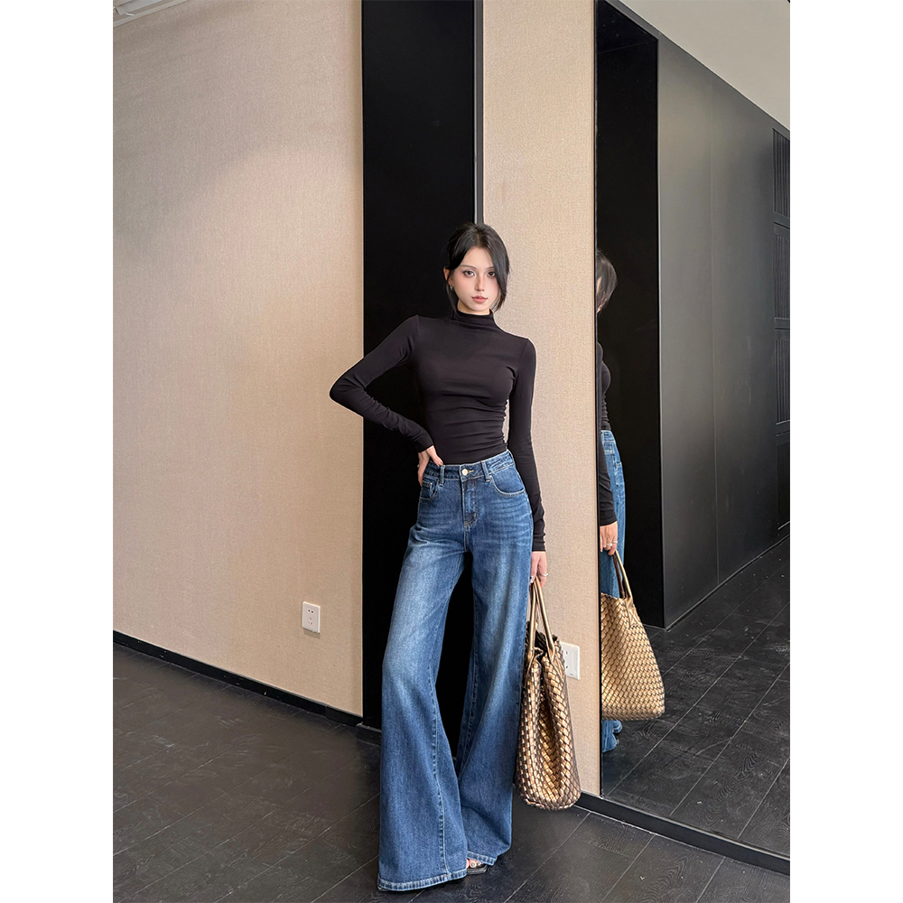  鲸屿Whale2026春季新款中腰牛仔裤小众气质感设计辣妹阔腿喇叭裤