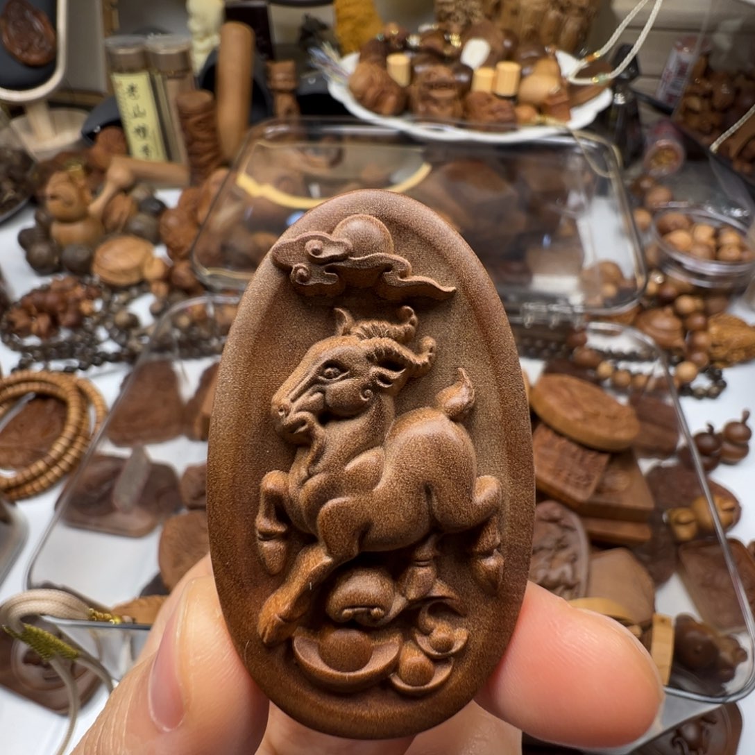 檀香木生肖羊老山檀