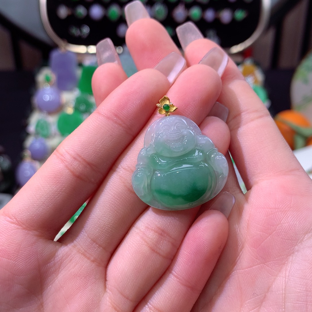 翡翠颈饰18K金镶嵌翡翠