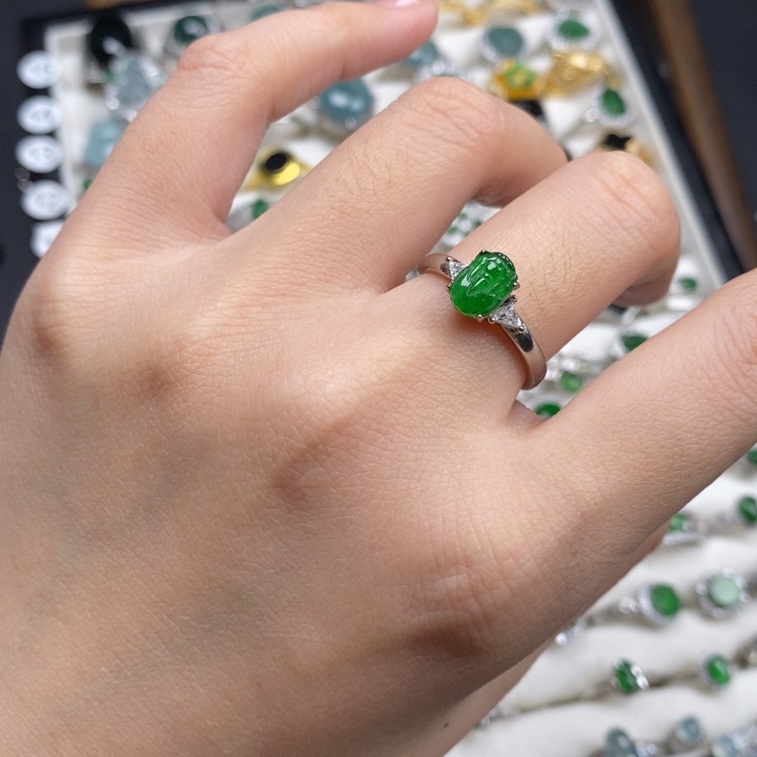 未镶嵌挂件翡翠翡翠