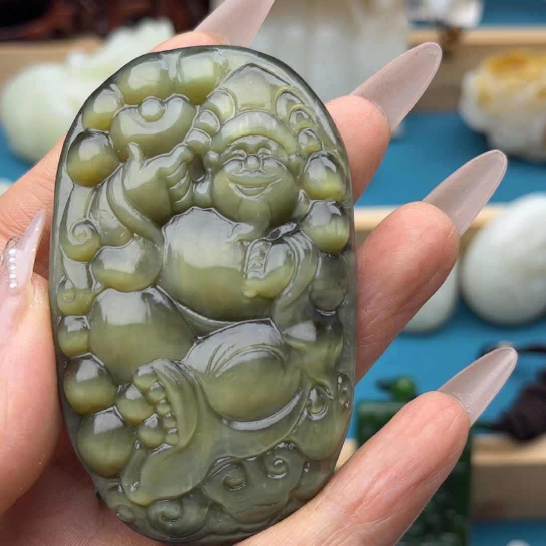 和田玉未镶嵌挂件