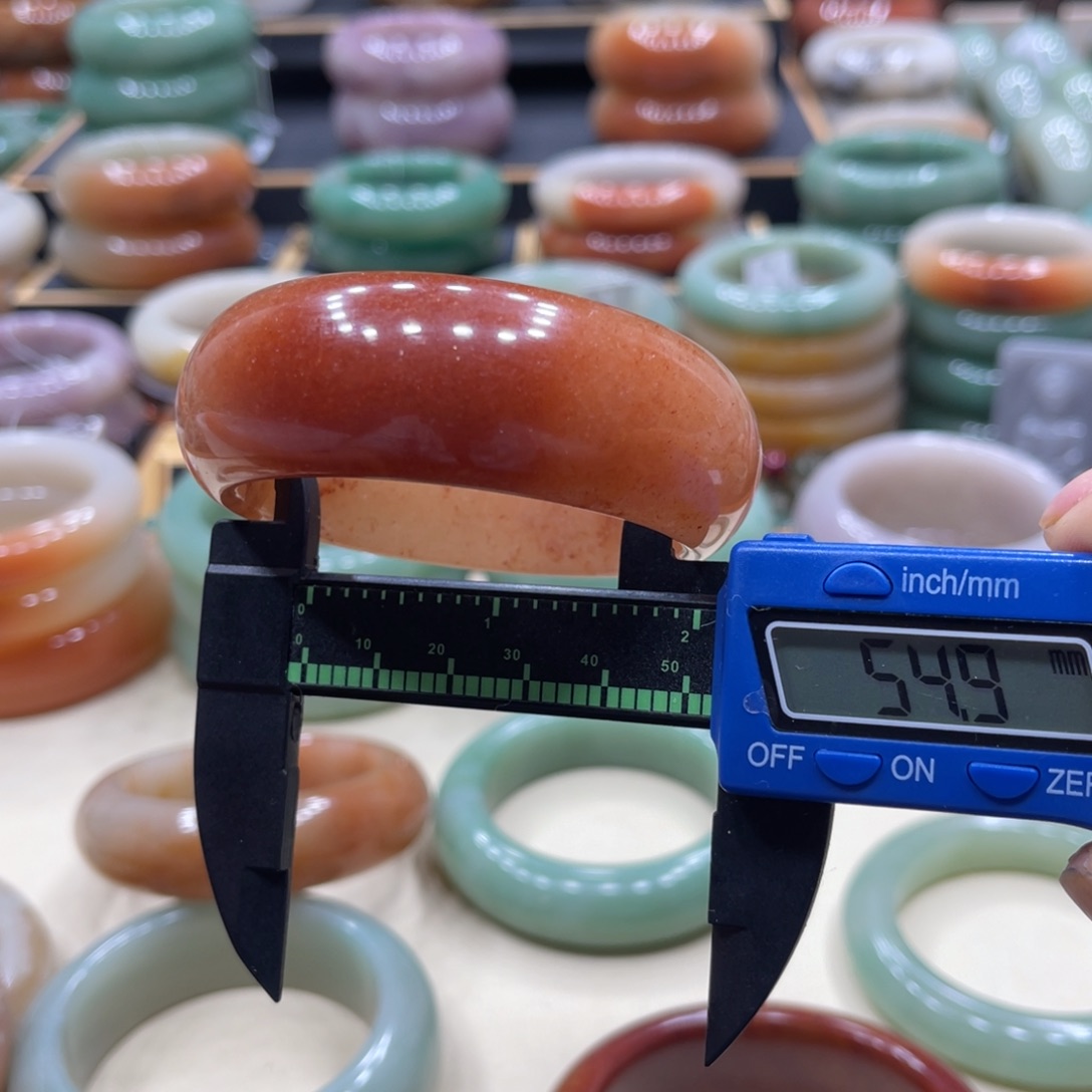 石英质玉手镯合金