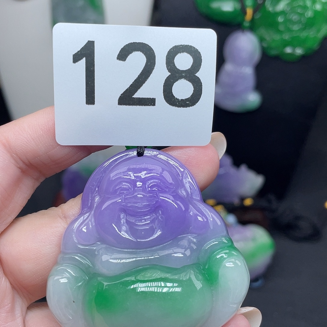 翡翠未镶嵌吊坠(赠链)