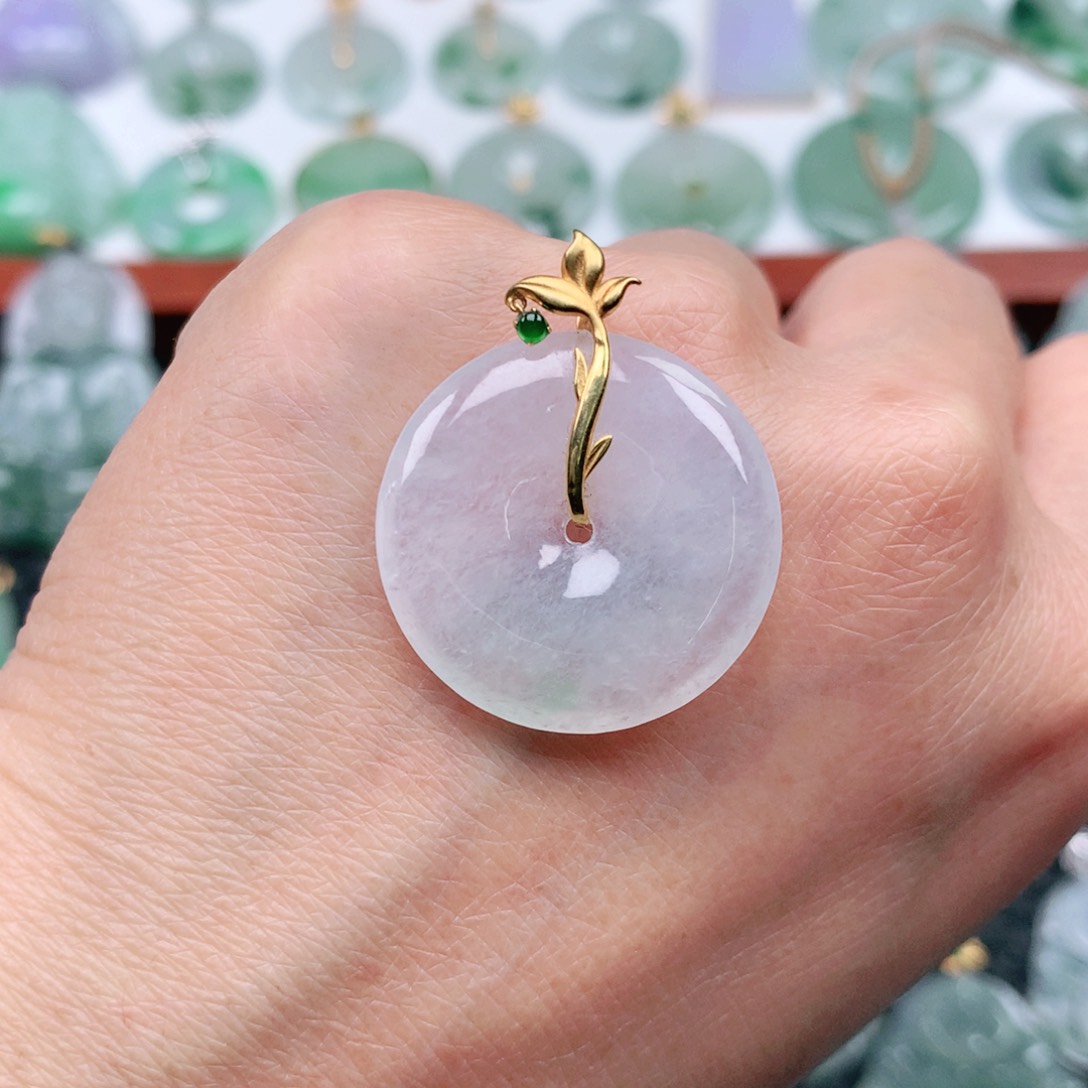 翡翠吊坠(不含链)18K金镶嵌