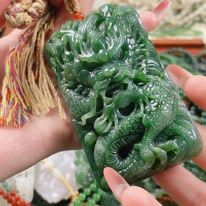 未镶嵌和田玉挂件