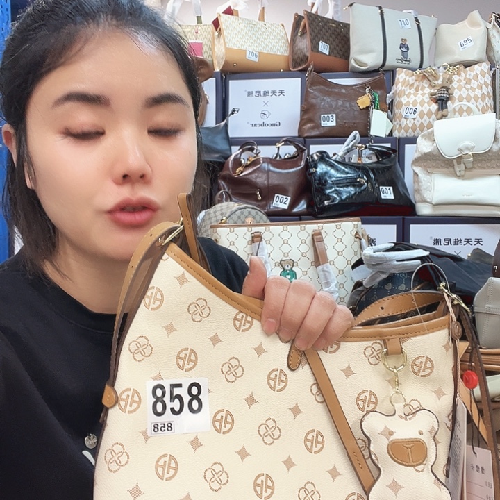 PVC包包包包包包包包吧
