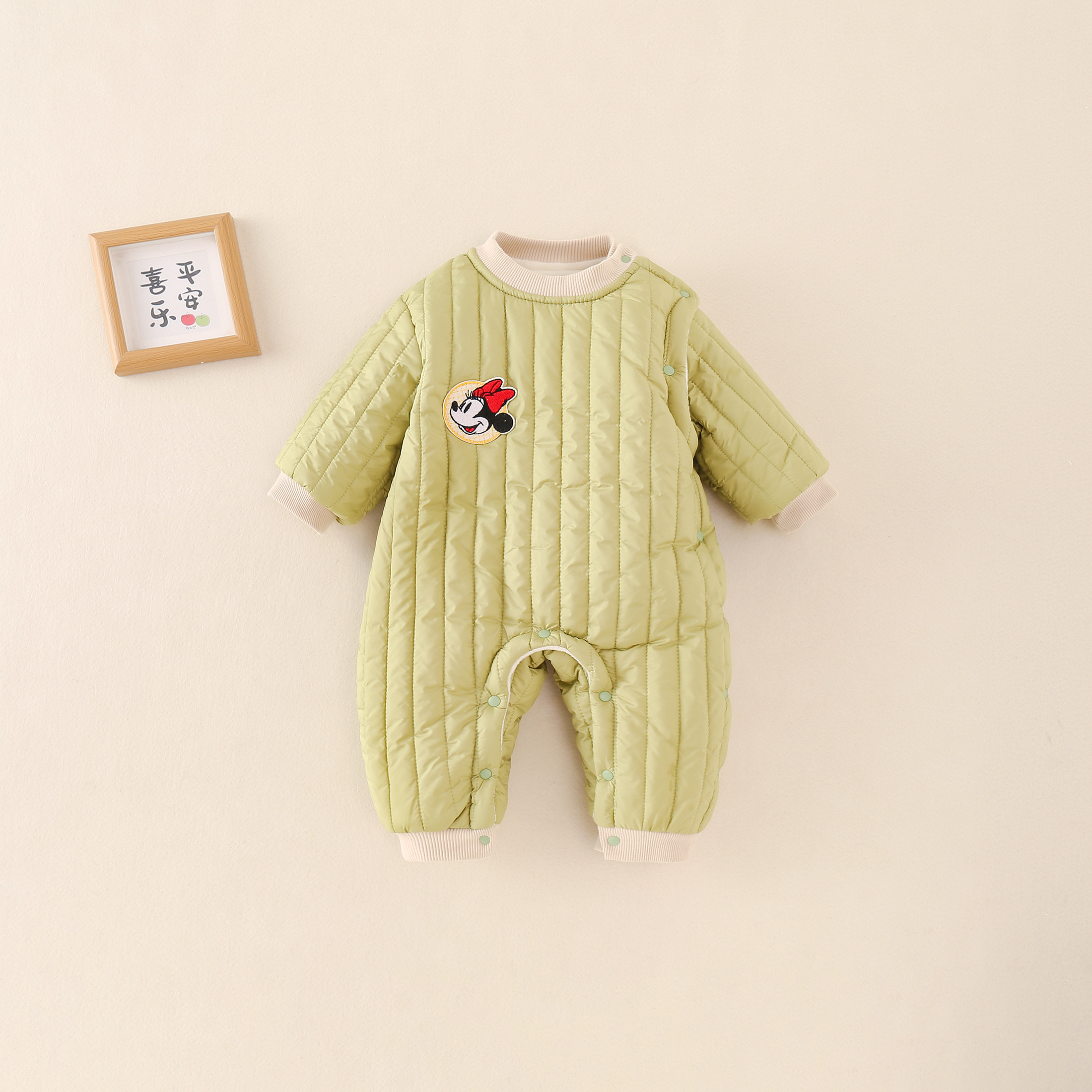 新生儿连体衣服秋冬季婴儿卡通刺绣保暖男女宝宝哈衣加绒长袖棉服